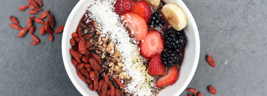 Exploring the Nutritional Powerhouse Incorporating Acai into Your Diet